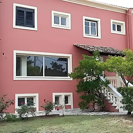 2br - 6 3* Gouvia